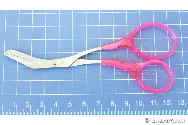 cuticle scissors
